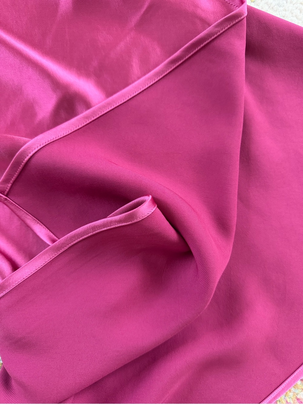 Express Satin Side Slit Maxi Skirt Pink XS - Picture 4 of 5